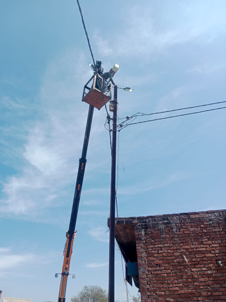 Solar High Mast Tower